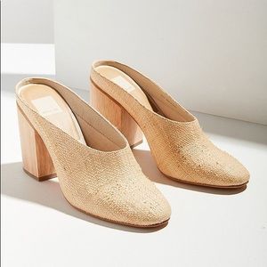 Dolce Vita Caley Raffia Mules
